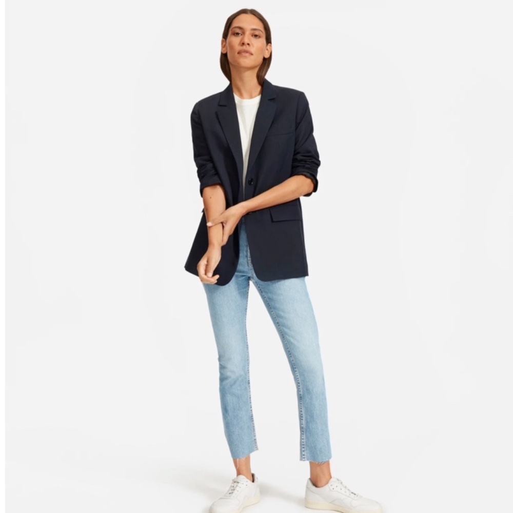 EVERLANE 90s Style Raw Hem Kick Crop Jeans